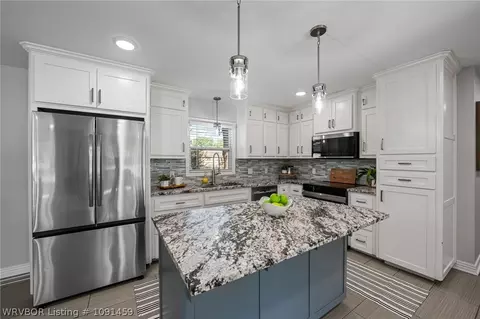 Kitchen - 2920 S 33rd St, Fort Smith, AR 72903 photo 1 of 5