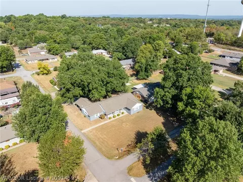 View/Area - 2920 S 33rd St, Fort Smith, AR 72903 photo 4 of 7