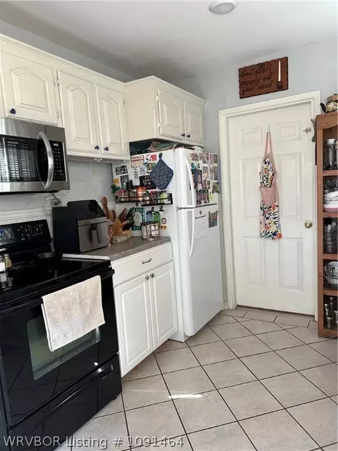 Kitchen - 2311 S S St, Fort Smith, AR 72901 photo 1 of 4