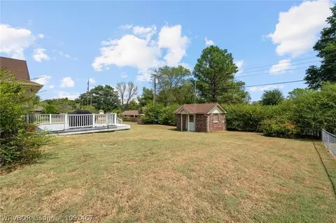 Exterior - 2017 S 70th St, Fort Smith, AR 72903 photo 8 of 9