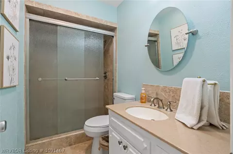 Bath - 2017 S 70th St, Fort Smith, AR 72903 photo 2 of 4