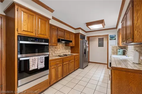 Kitchen - 2017 S 70th St, Fort Smith, AR 72903 photo 1 of 2