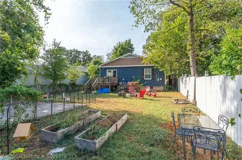 Exterior - 2205 S V St, Fort Smith, AR 72901 photo 14 of 17
