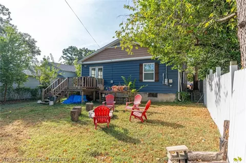 Exterior - 2205 S V St, Fort Smith, AR 72901 photo 10 of 17