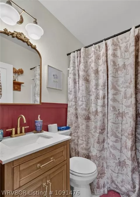 Bath - 2205 S V St, Fort Smith, AR 72901 photo 2 of 2