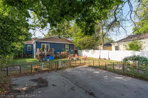 Exterior - 2205 S V St, Fort Smith, AR 72901 photo 12 of 17