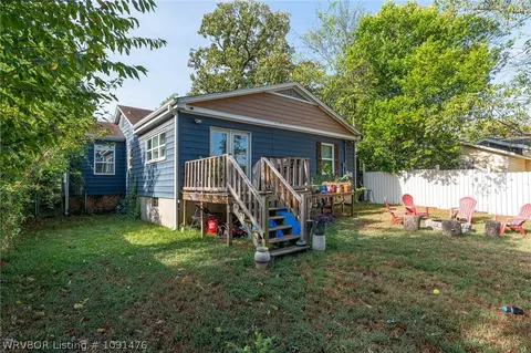 Exterior - 2205 S V St, Fort Smith, AR 72901 photo 9 of 17