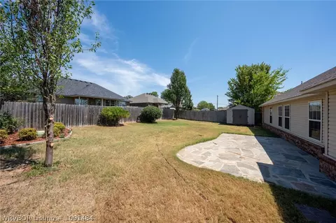 Exterior - 1808 Fairbanks Dr, Barling, AR 72923 photo 5 of 7