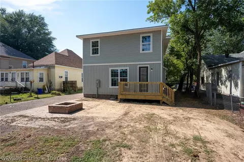 Exterior - 812 N 13th St, Fort Smith, AR 72901 photo 6 of 6