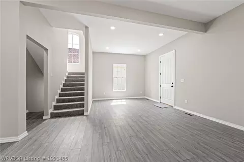 Living - 812 N 13th St, Fort Smith, AR 72901 photo 12 of 12