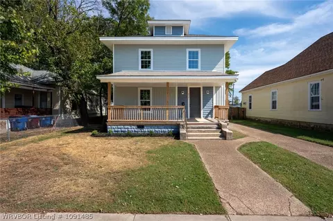 Exterior - 812 N 13th St, Fort Smith, AR 72901 photo 2 of 6