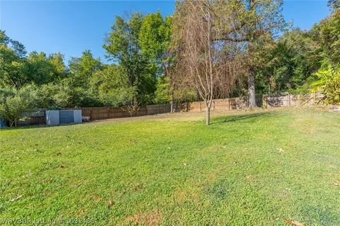 Exterior - 2124 Valley Ln, Fort Smith, AR 72901 photo 13 of 14