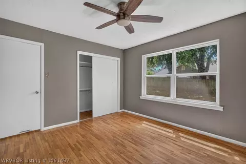 Bedroom - 706 Martin Dr, Fort Smith, AR 72908 photo 5 of 5