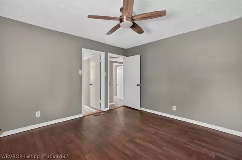 Bedroom - 706 Martin Dr, Fort Smith, AR 72908 photo 1 of 5