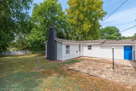 Exterior - 706 Martin Dr, Fort Smith, AR 72908 photo 12 of 13