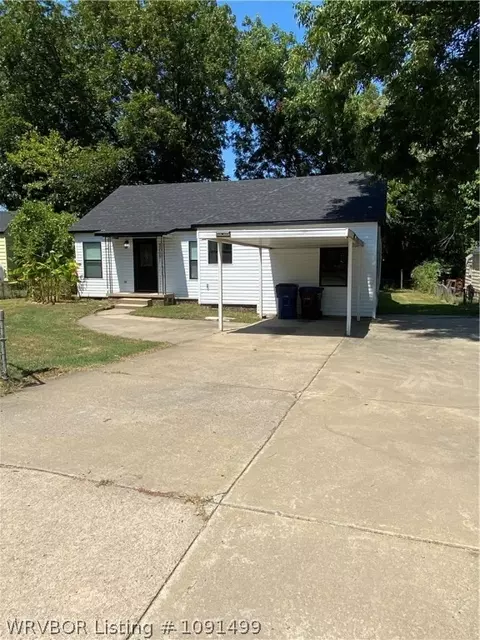 Exterior - 3709 Chaffee Dr, Fort Smith, AR 72904 photo 4 of 4