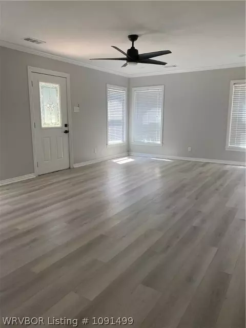 Living - 3709 Chaffee Dr, Fort Smith, AR 72904 photo 1 of 1