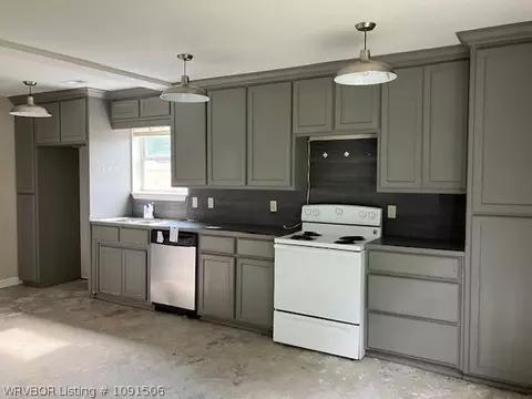 Kitchen - 101 State St, Magazine, AR 72943 photo 1 of 1