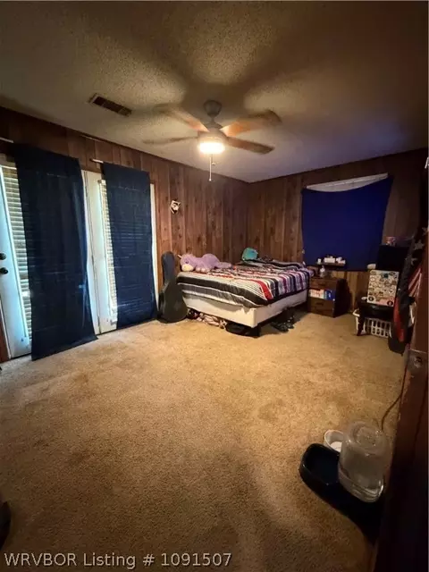 Bedroom - 7831 E 80 Hwy, Waldron, AR 72958 photo 3 of 3