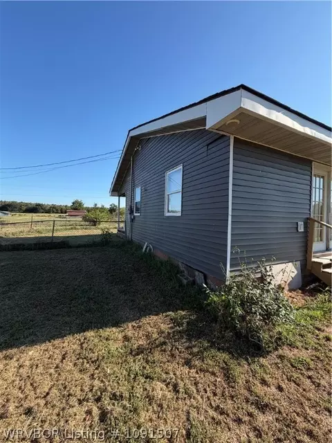 Exterior - 7831 E 80 Hwy, Waldron, AR 72958 photo 8 of 9
