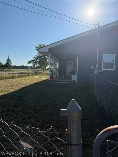 Exterior - 7831 E 80 Hwy, Waldron, AR 72958 photo 7 of 9