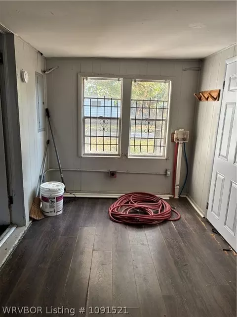 Entry Way - 1201 N 39th St, Fort Smith, AR 72904 photo 1 of 1