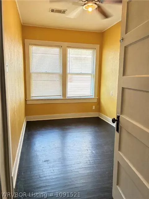 Bedroom - 1201 N 39th St, Fort Smith, AR 72904 photo 2 of 2