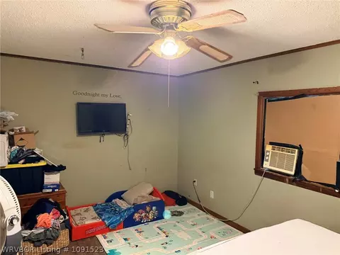 Bedroom - 610 W Logan St, Altus, AR 72821 photo 8 of 9