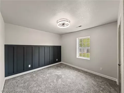 Bedroom - 28 Lighthouse Dr, Alma, AR 72921 photo 4 of 4