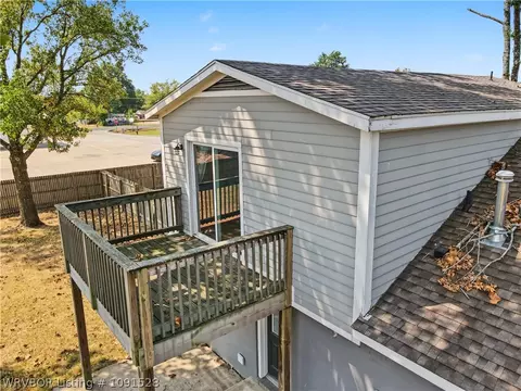 Exterior - 28 Lighthouse Dr, Alma, AR 72921 photo 7 of 12