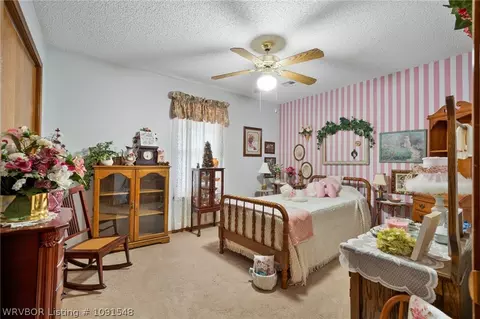 Bedroom - 42775 Timber Ridge Rd, Howe, OK 74940 photo 3 of 5