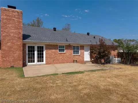 Exterior - 2601 S 66th St, Fort Smith, AR 72903 photo 7 of 9