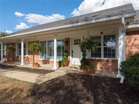 Exterior - 2601 S 66th St, Fort Smith, AR 72903 photo 4 of 9