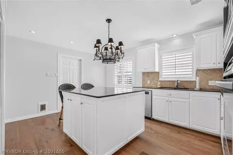 Kitchen - 2601 S 66th St, Fort Smith, AR 72903 photo 7 of 7