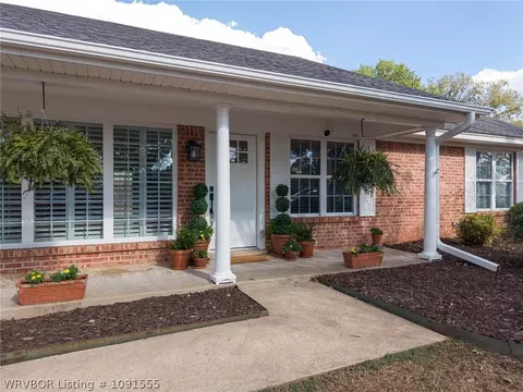Exterior - 2601 S 66th St, Fort Smith, AR 72903 photo 3 of 9
