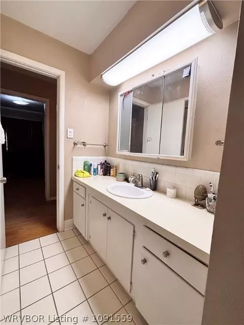 Bath - 7312 Holly Ave, Fort Smith, AR 72908 photo 4 of 4