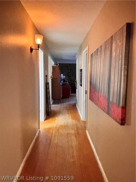 Entry Way - 7312 Holly Ave, Fort Smith, AR 72908 photo 2 of 3