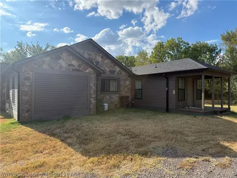 Exterior - 6404 Highway 10, Hackett, AR 72937 photo 3 of 9