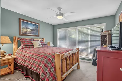 Bedroom - 93 Silver Point Dr, Mount Ida, AR 71957 photo 1 of 4
