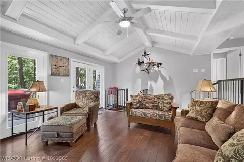 Living - 93 Silver Point Dr, Mount Ida, AR 71957 photo 2 of 3