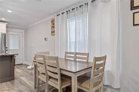 Dining - 2614 37th St, Fort Smith, AR 72904 photo 2 of 2