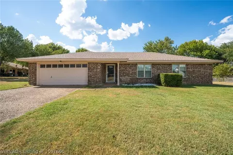 Exterior - 9116 S 30th St, Fort Smith, AR 72908 photo 2 of 5