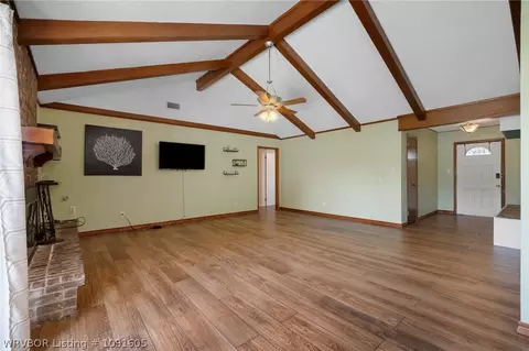 Living - 9116 S 30th St, Fort Smith, AR 72908 photo 4 of 5