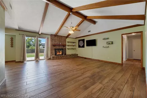 Living - 9116 S 30th St, Fort Smith, AR 72908 photo 1 of 5
