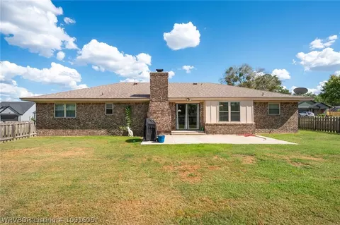 Exterior - 9116 S 30th St, Fort Smith, AR 72908 photo 4 of 5
