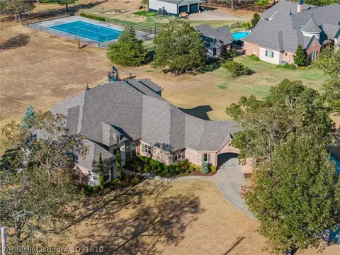 View/Area - 8331 Howard Hill Rd, Fort Smith, AR 72916 photo 4 of 4
