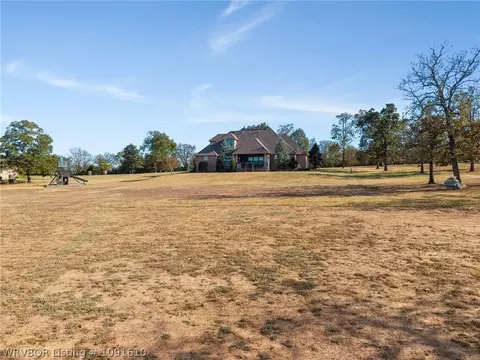 Exterior - 8331 Howard Hill Rd, Fort Smith, AR 72916 photo 13 of 16