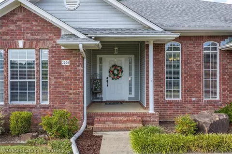 Exterior - 3308 Kinross Dr, Fort Smith, AR 72908 photo 3 of 17