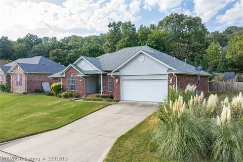 Exterior - 3308 Kinross Dr, Fort Smith, AR 72908 photo 16 of 17