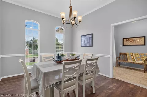 Dining - 3308 Kinross Dr, Fort Smith, AR 72908 photo 2 of 5
